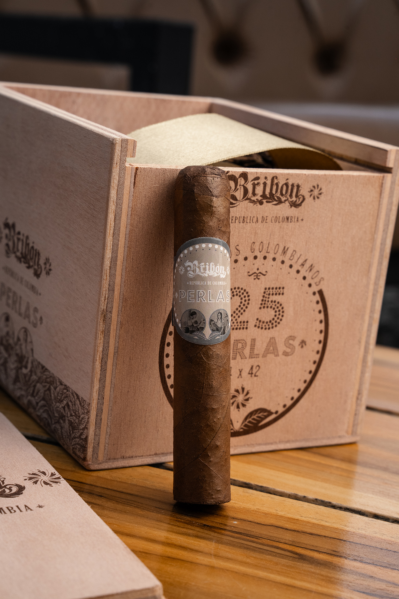 caja 25 anillo